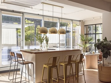Oficina en venta en Camino El Alba, Las Condes, Las Condes - 3 dormitorios, 3 baños