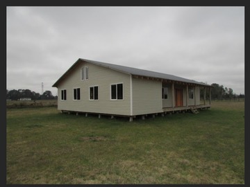 Casa en venta en Ruta 5 sur, Frutillar - 6 dormitorios, 2 baños