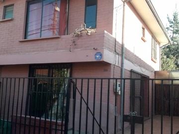 Casa en venta en Ciudad satelite, Maipú - 3 dormitorios, 2 baños