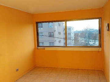 Departamento en venta en Pje. 132 812, Peñalolén - 3 dormitorios, 1 baño