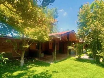 Casa en venta en Se Vende Casa con Piscina en Lampa (158541), Lampa - 4 dormitorios, 4 baños