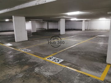 Estacionamiento en arriendo mensual en Escuela Agrícola 1710, Macul