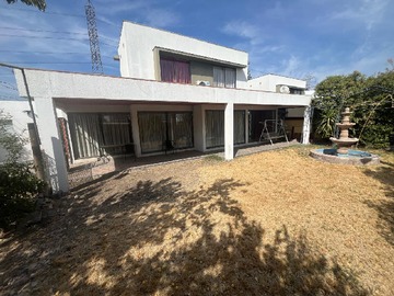 Venta / Casa / Til til