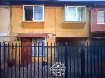 Casa en venta en Vende Casa de Dos Pisos en la Florida - 3 dormitorios, 1 baño