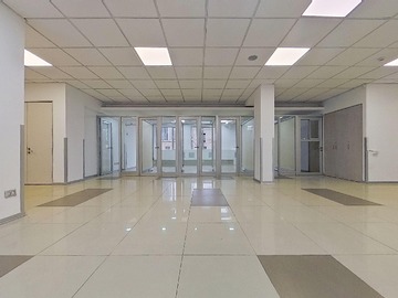 Oficina en arriendo mensual en Centro Médico // Planta Libre (64709), Santiago