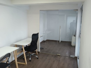 Oficina en arriendo mensual en Carmen Covarrubias, Ñuñoa - 1 dormitorio, 1 baño