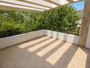 Departamento en venta en Contralmirante Fernandez Vial / Manuel Guzman Maturana, Lo Barnechea - 3 dormitorios, 3 baños