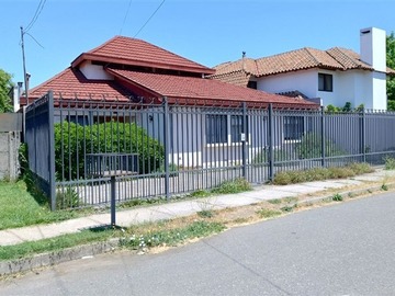 Casa en venta en Talca, Talca - 3 dormitorios, 2 baños