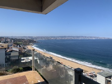 Casa en venta en Reñaca, Viña del Mar - 6 dormitorios, 3 baños