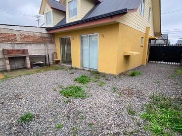 Casa en venta en Moderna Casa con Excelente Conectividad (176034), Talca - 3 dormitorios, 2 baños