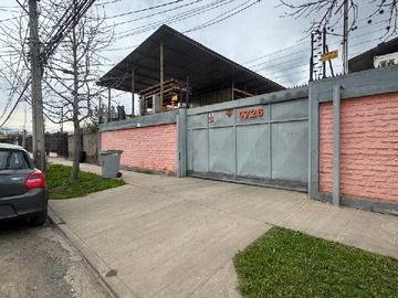 Terreno Industrial en arriendo mensual en Arriendo Propiedad Ind., Galpon, Ofic. y Bodegas en la Cisterna