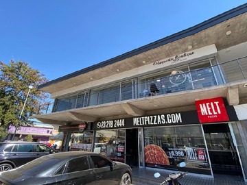 Local Comercial en arriendo mensual en Dominica 311, Recoleta - 1 baño