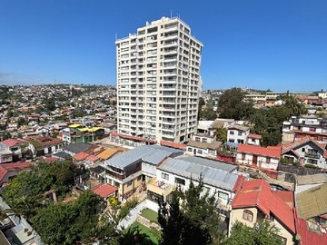 Departamento en arriendo mensual en Manuel Antonio Matta 967, Valparaíso - 2 dormitorios, 2 baños