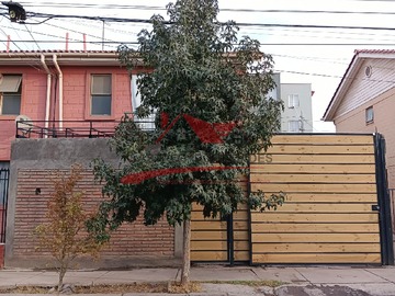 Casa en venta en Casa Dos Pisos, 3 Dormitorios, 3 Baños, Quilicura. - 3 dormitorios, 3 baños