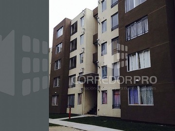 Departamento en venta en Departamento con 3d + 1b. Cercano a av. Principal., La Granja - 3 dormitorios, 1 baño