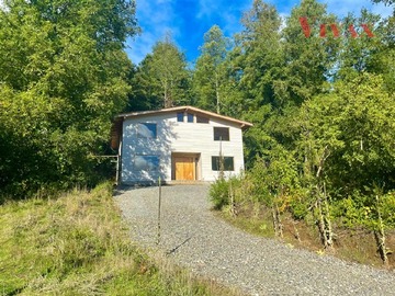 Parcela en venta en Pucón, Pucón - 6 dormitorios, 3 baños