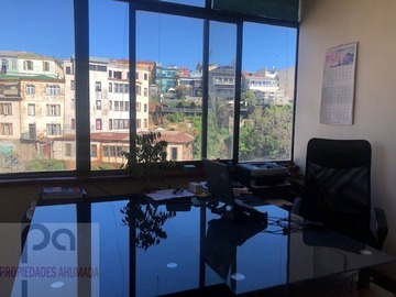 Oficina en arriendo mensual en Condell, Valparaíso - 2 dormitorios, 1 baño