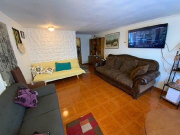 Casa en venta en San martin / avenida rafael calderon avila, Talagante - 3 dormitorios, 1 baño