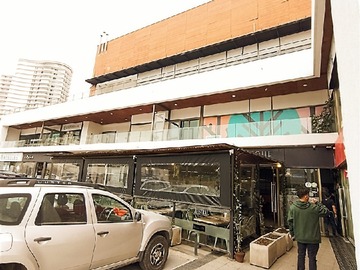 Local Comercial en arriendo mensual en Los pellines, Concón - 2 baños