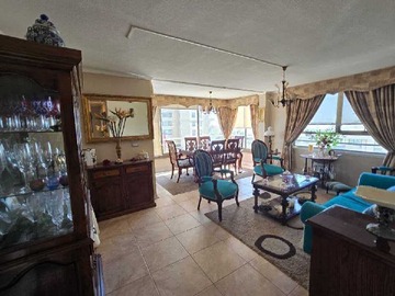 Departamento en venta en Viña del Mar, Viña Poniente, Viña del Mar - 3 dormitorios, 2 baños