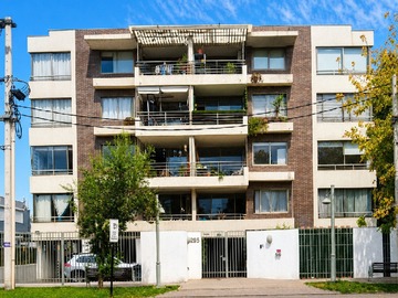 Departamento en venta en Los Jardines 295, Ñuñoa - 2 dormitorios, 2 baños