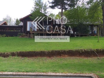 Casa en venta en Camino Villarrica a Lican Ray - Camino Villarrica a Lican Ray, Villarrica - 4 dormitorios, 4 baños