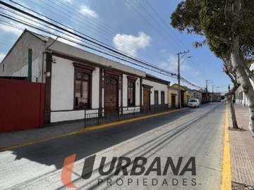 Casa en venta en Venta casa comercial calle colón la serena, La Serena - 12 dormitorios, 6 baños
