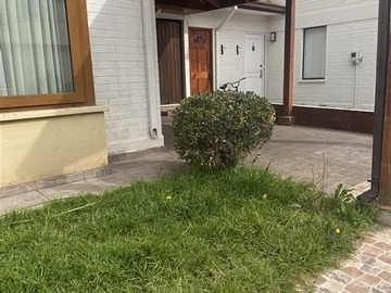 Casa en arriendo mensual en Jorge Guerra, Maipú - 3 dormitorios, 3 baños