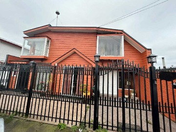 Casa en venta en Amplia casa 4d/3b en villa antihual (164170), Puerto Montt - 4 dormitorios, 3 baños