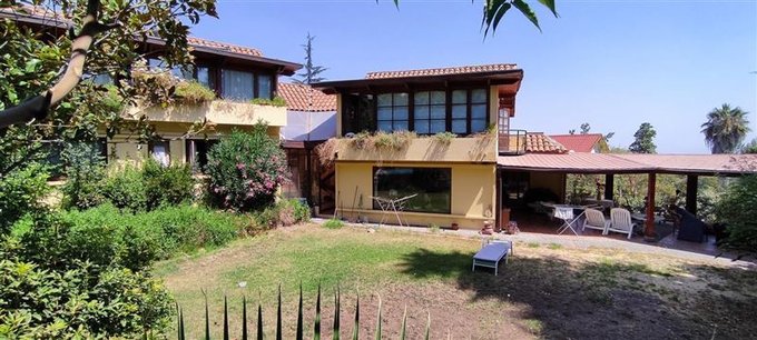 Casa en Venta en La Reina, Julia Bernstein con María Monvel