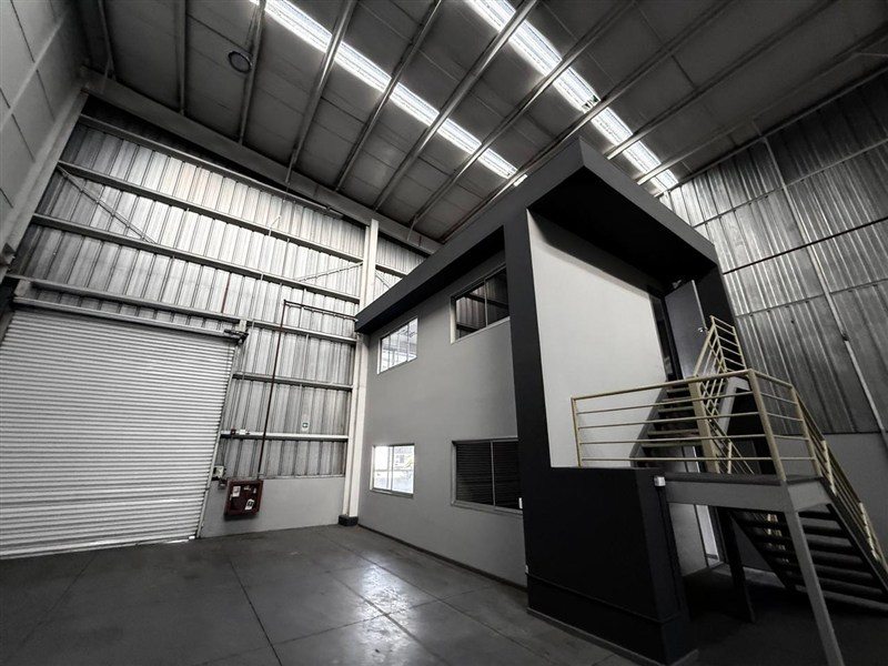 Bodega en Arriendo en San Pedro de la Paz, Bodega 434 mt2 y oficina 94 m2 - san pedro, camino coronel km 10, concepción