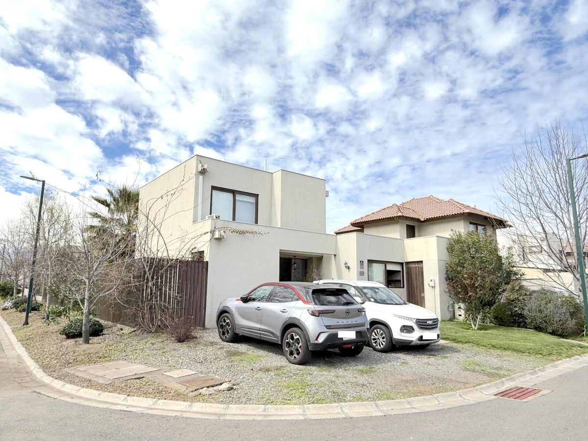 Casa en Arriendo en Colina, Santa Elena 278
