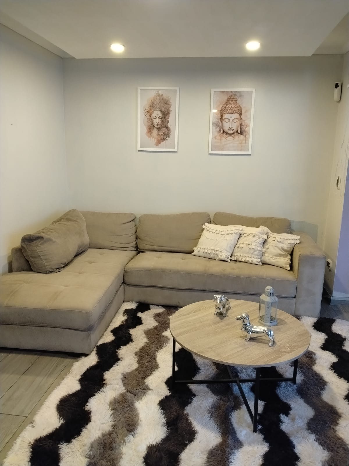 Casa en Arriendo en Huechuraba, Alberto Undurraga/ Los Libertadores , Huechuraba, Región Metropolitana de Santiago 8580000, Chile