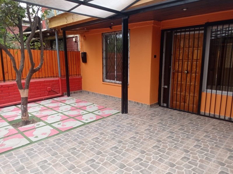 Casa en Arriendo en La Florida, Se arrienda amplia casa 3 dormitorios la florida