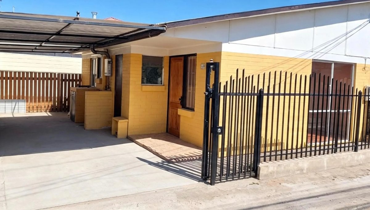 Casa en Arriendo en Limache, Avenida Palmira Romano 1179, Limache, Valparaíso 2240000, Chile