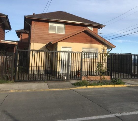 Arrienda Casa Uso Comercial de Esquina. Valle Volcanes