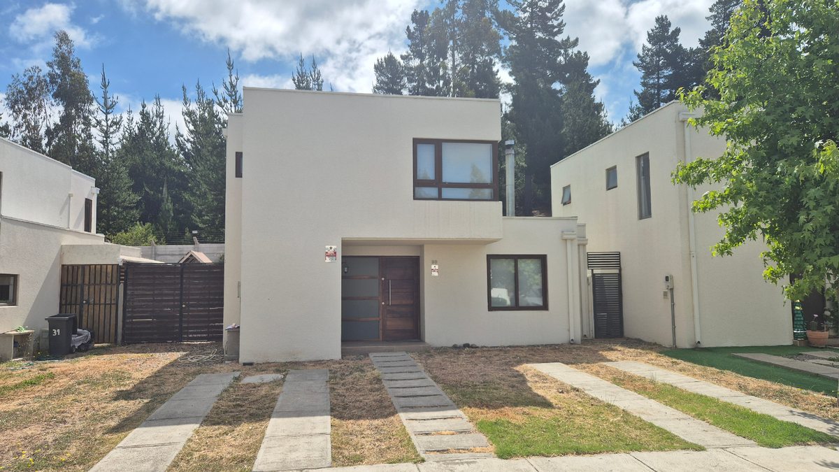 Casa en Arriendo en Valparaíso, Condominio bosque real iii, curauma