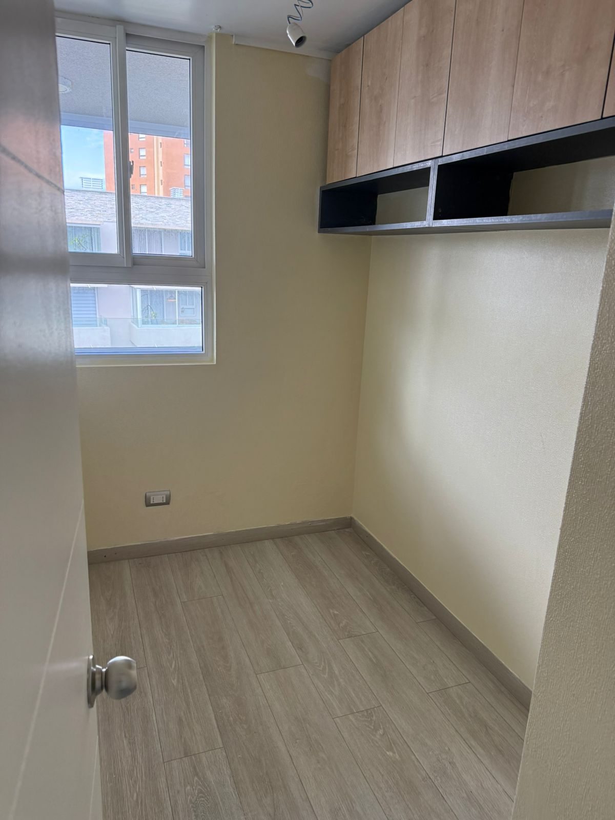 Tercer dormitorio / espacio home office