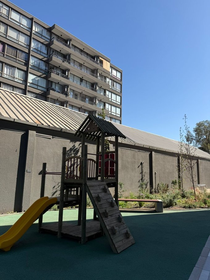Juegos infantiles (espacio común)