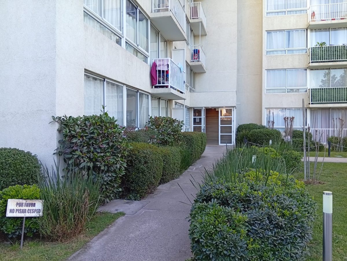 Departamento en Arriendo en La Cisterna, Avenida Ossa 0171, La Cisterna, Región Metropolitana de Santiago 7970000, Chile