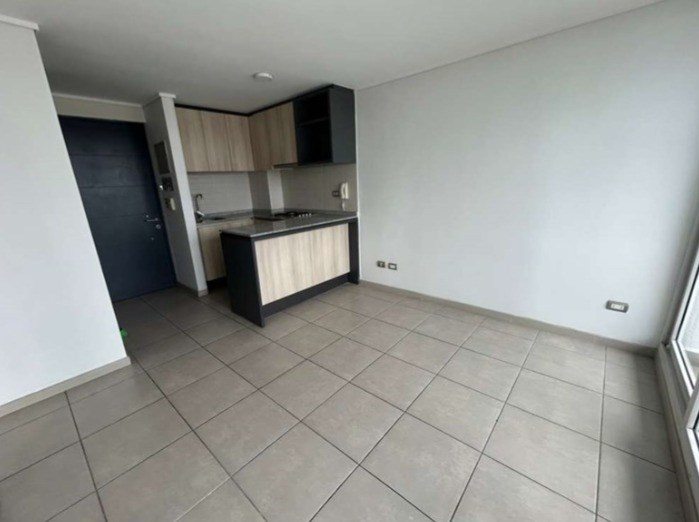 Departamento en Arriendo en La Cisterna, Metro Ovalle