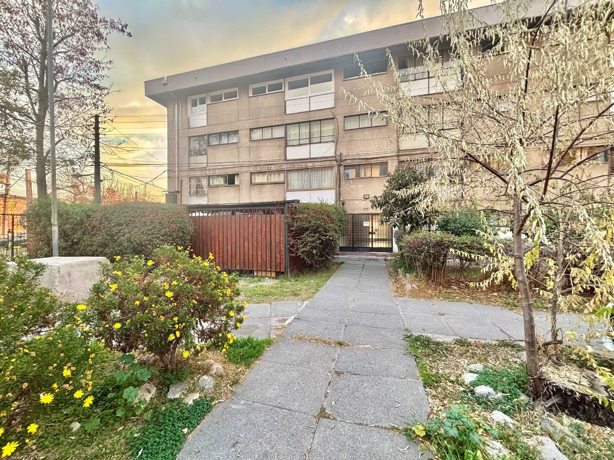Departamento en Arriendo en La Florida, Depto de 3D + 1B con Est, frente a metro (174848)