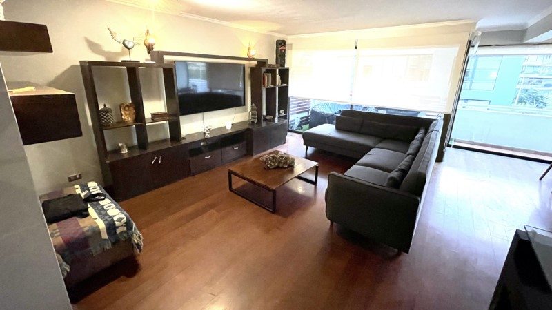 Departamento en Arriendo en Las Condes, Amplio y exclusivo depto en las condes 110 uf (ggcc incl)