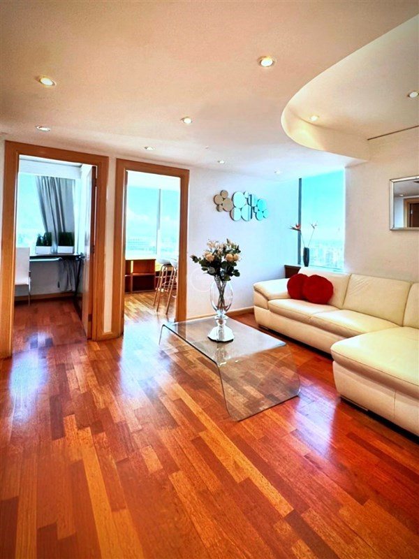 Departamento en Arriendo en Las Condes, Torre Marriott del Distrito de Lujo en Las Condes