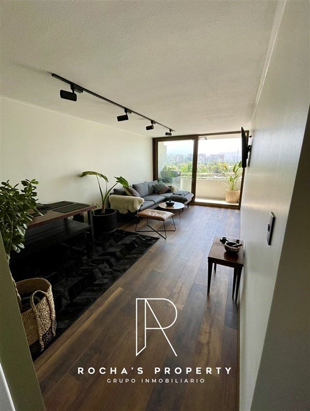 Departamento en Arriendo en Las Condes, Moderno departamento full amoblado gastos comunes incluidos