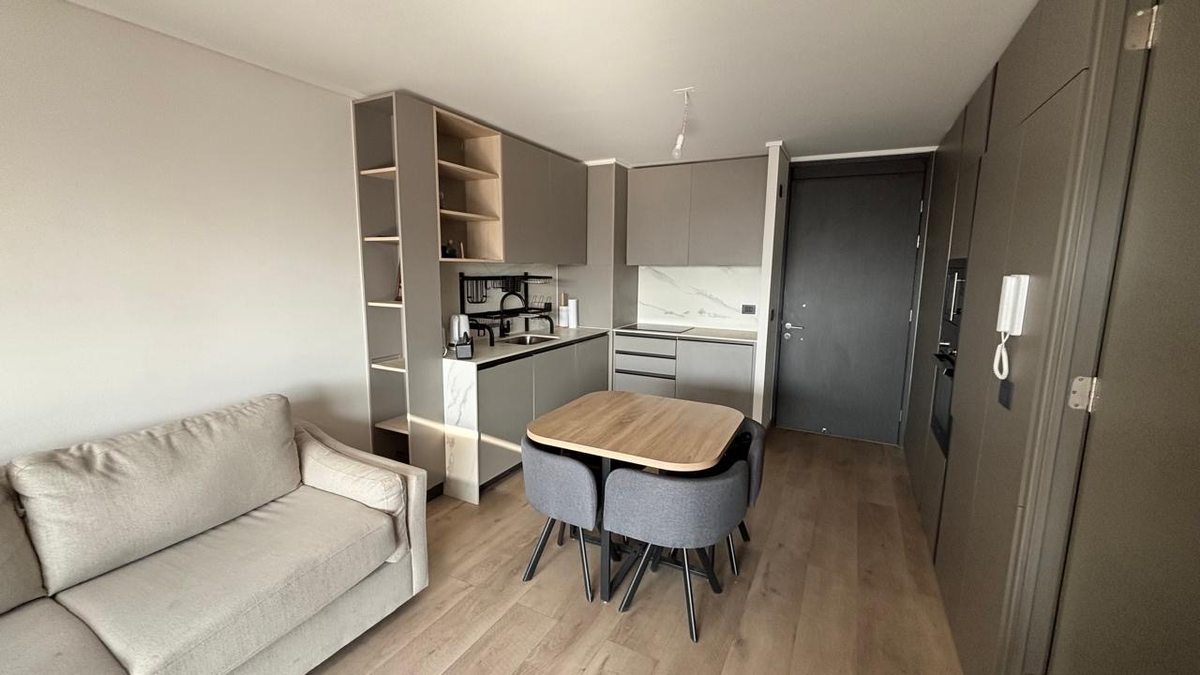 Departamento en Arriendo en Las Condes, Avenida Las Condes 7039, Las Condes, Región Metropolitana de Santiago 7550000, Chile