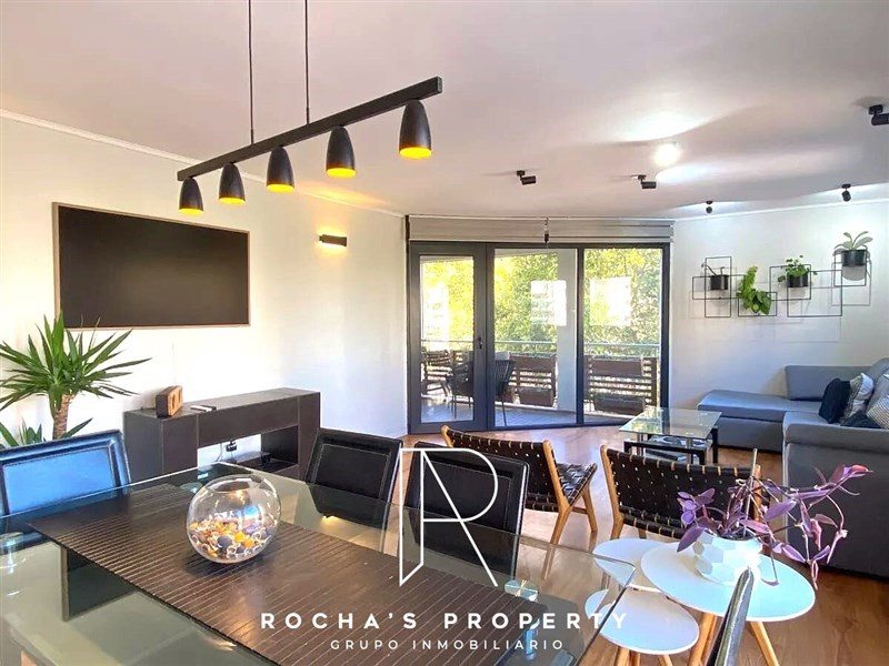 Departamento en Arriendo en Las Condes, En arriendo hermoso departamento amoblado 3d+2b+1e