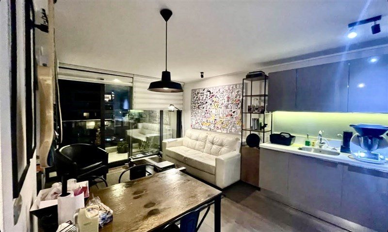 Departamento en Arriendo en Las Condes, Los Trigales: Avda Las Condes