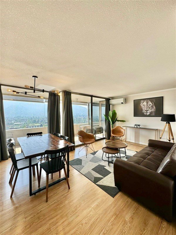 Departamento en Arriendo en Las Condes, AV. Pdte. Kennedy con Av. Manquehue Nte.