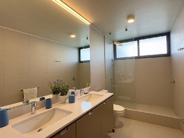 Baño dormitorio principal